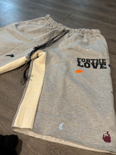 Load image into Gallery viewer, GRAY SWEATSHORT